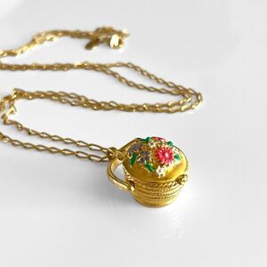 Vintage Paquette RARE Gold Flower Enamel Nantucket Basket Locket Necklace